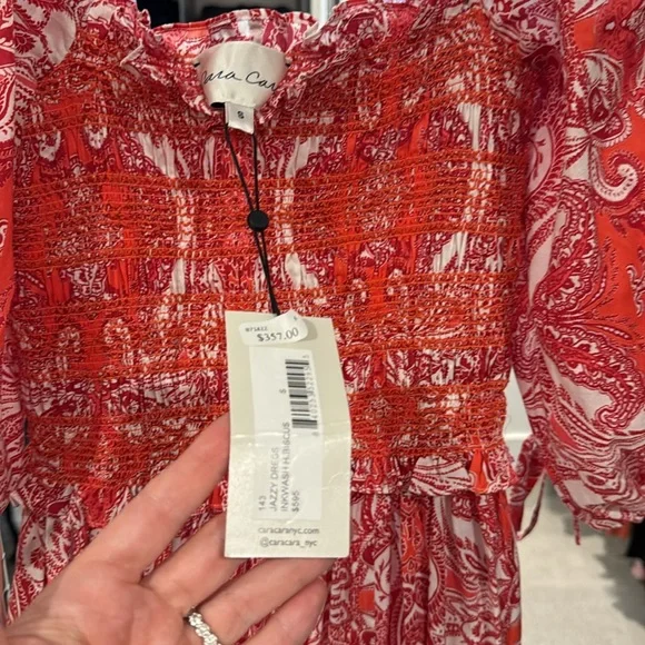 Cara Cara Jazzy Dress. Puff Sleeves. Smocked Bodice. Inkwash Hibiscus. Size S. - Picture 6 of 8